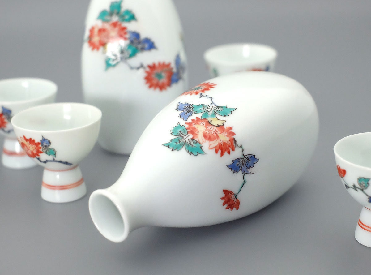 Sakaida Kakiemon XIII (十三代 酒井田柿右衛門), Japanese, (1906