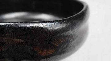 What is Raku Ware: The Beauty of Wabi-Sabi in Japanese Pottery