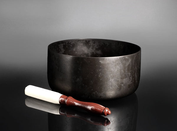Iraku Uozumi III Yasuhiko (三代魚住為楽 安彦), Japanese, (b. 1937)