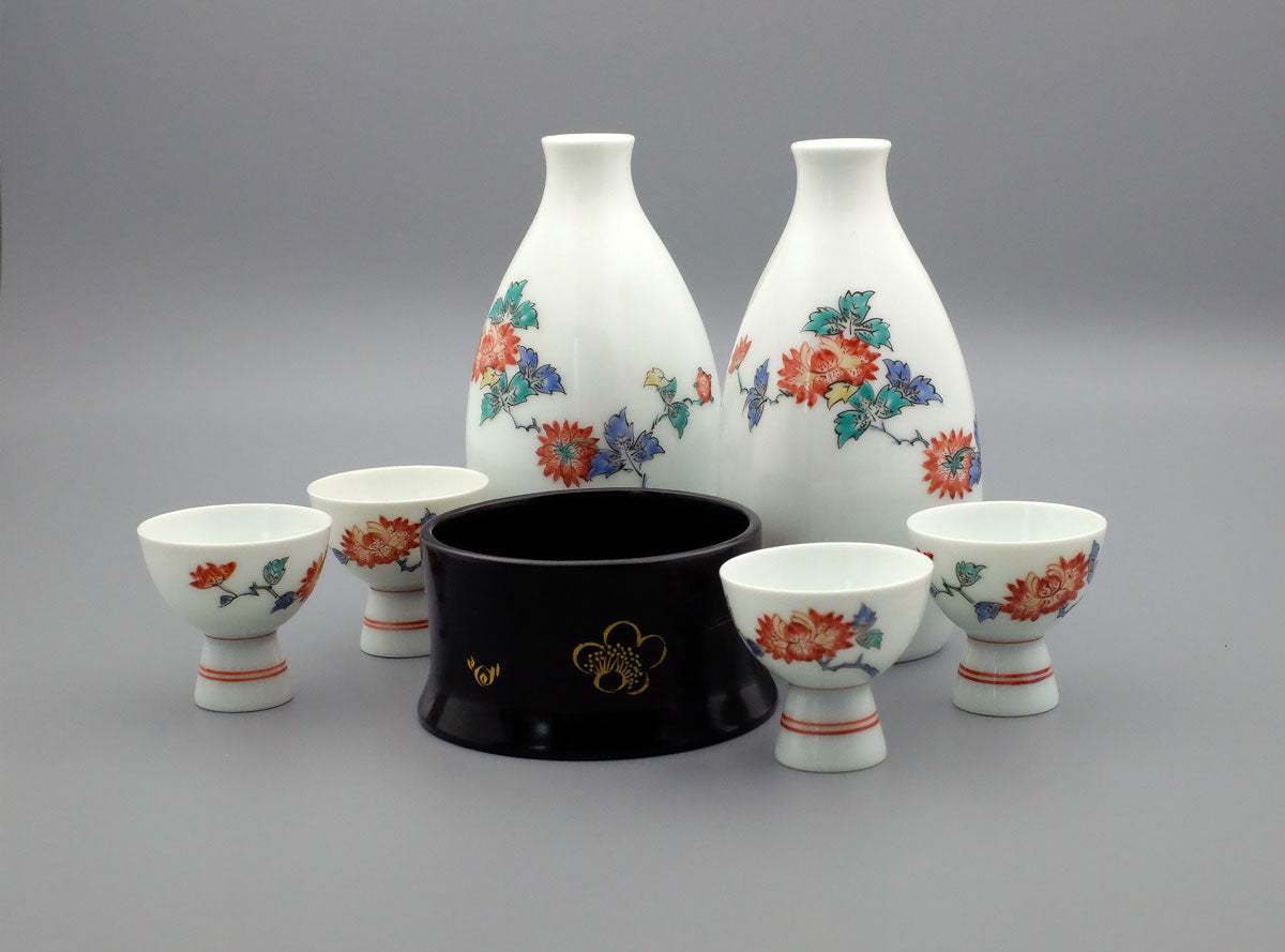 Sakaida Kakiemon XIII (十三代 酒井田柿右衛門), Japanese, (1906