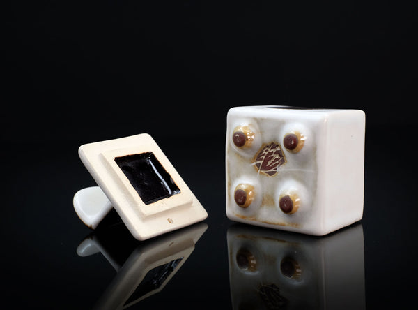 Yanagihara Mutsuo (柳原睦夫), Japanese, b. 1934