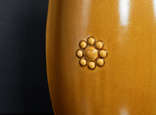 Wada Kiriyama III (三代 和田桐山) Japanese, (1917–1994)