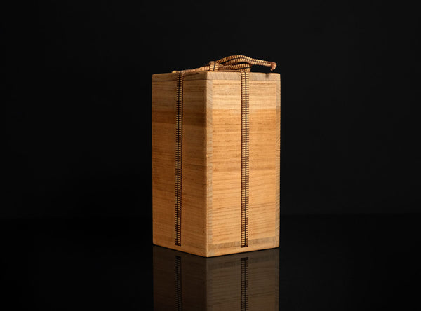 Kakurezaki Ryuichi (隠崎隆一) Japanese, b. 1950