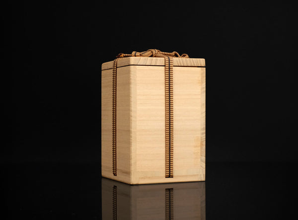 Kakurezaki Ryuichi (隠崎隆一) Japanese, b. 1950