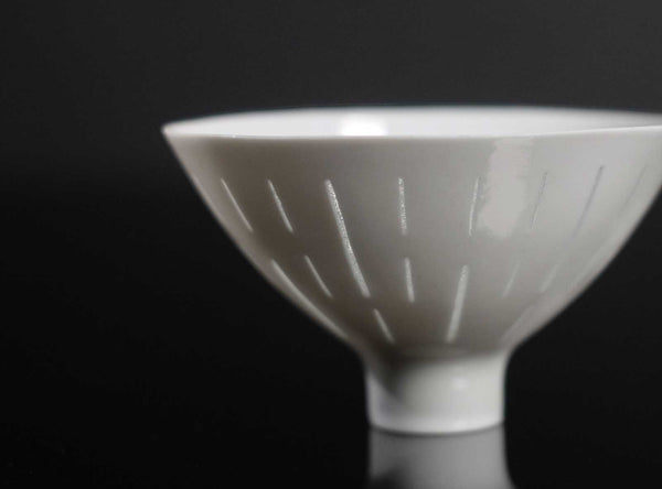 Niisato Akio (新里明士), Japanese, b. 1977